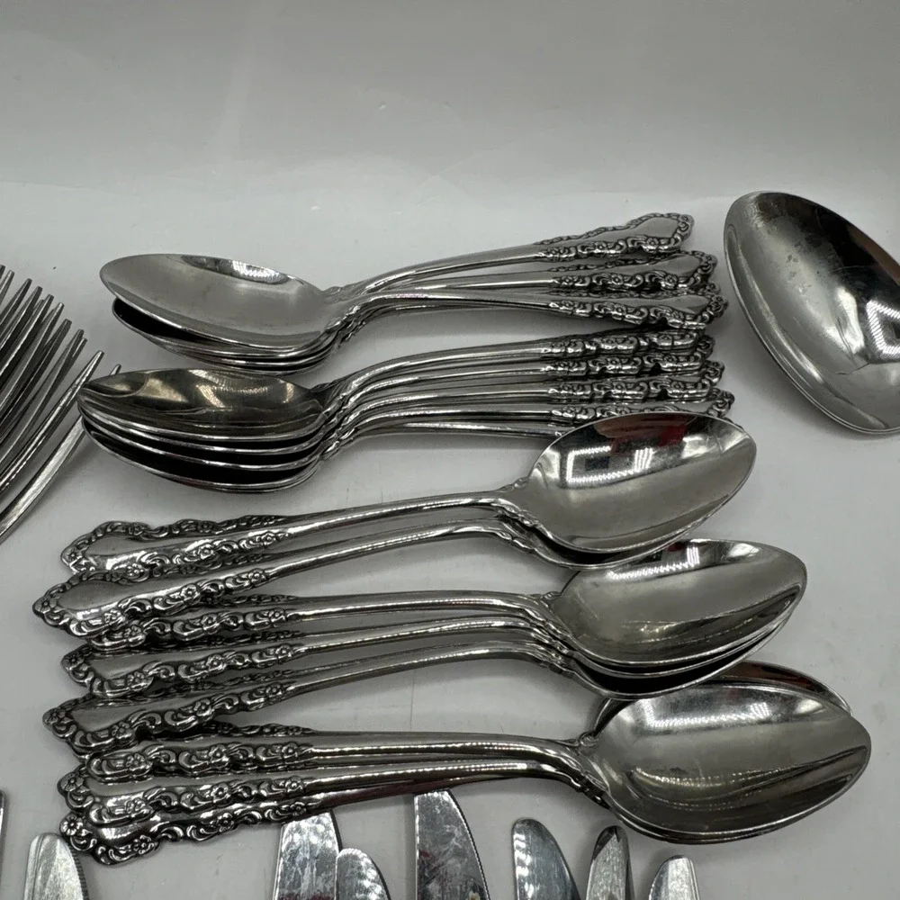 Oneida Shelley 6 Full Place Sets‎ + Extras (55pcs) Heirloom Stainless Flatware